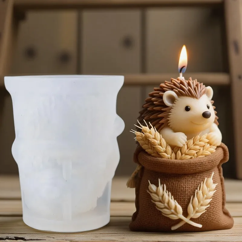 A cute hedgehog-shaped candle  - đánh giá và giá Candle Making Temperature